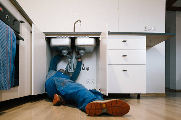 Professional Drain Cleaning technician working in Weeksbury, KY